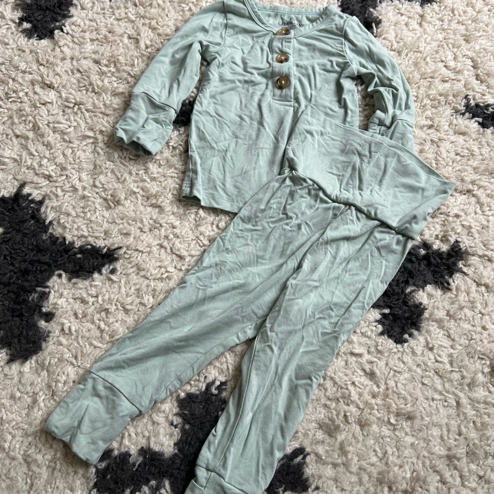 Caden Lane Bamboo Set: top and pants
